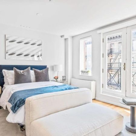 Luxe Studio With Charming Juliet Balcony Lejlighed New York Eksteriør billede